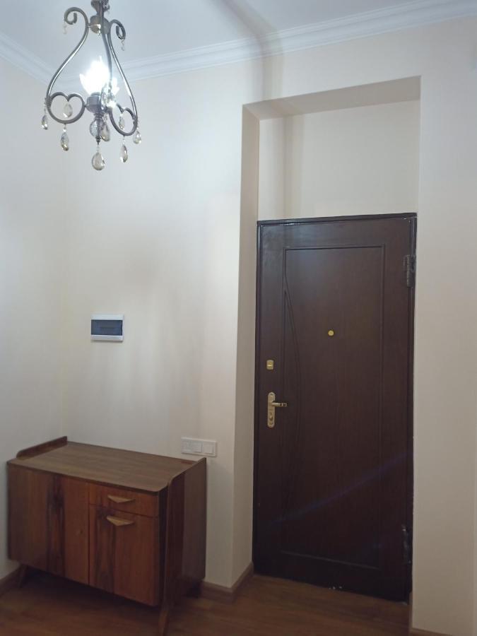 Spacious One Bedroom Apartment In The City Centre يريفان المظهر الخارجي الصورة