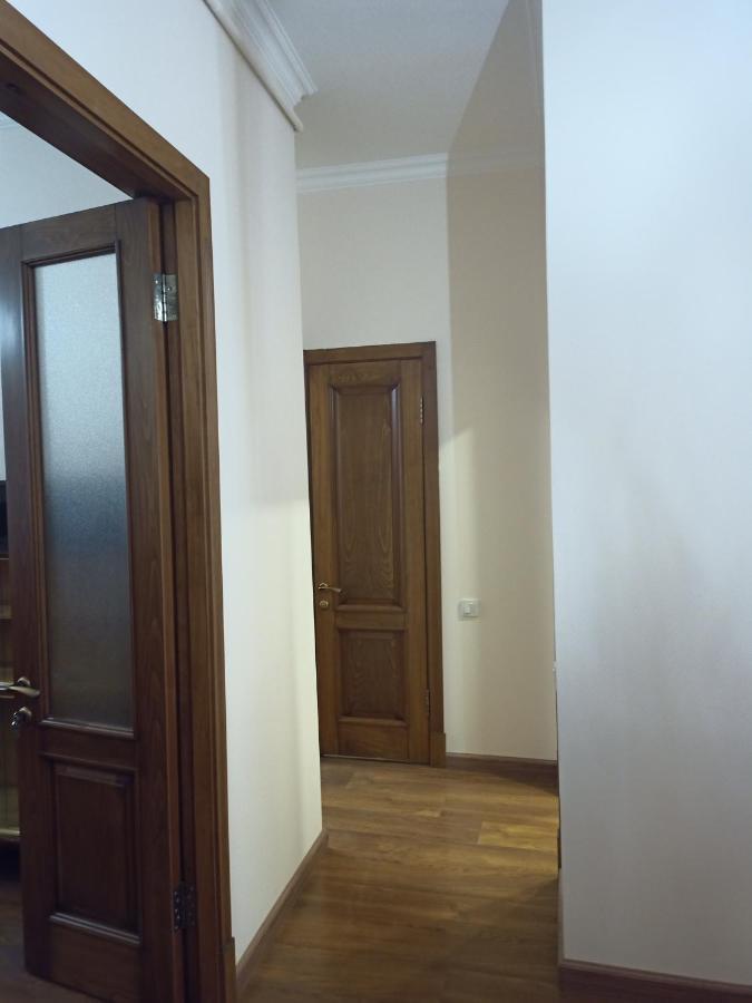 Spacious One Bedroom Apartment In The City Centre يريفان المظهر الخارجي الصورة